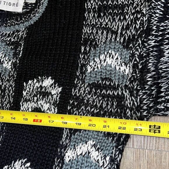 LE TIGRÉ Sweater Women’s Medium Knit Heavyweight Thick Acrylic Black White Gray - Picture 8 of 12
